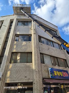 건물 주변의 붐과 작업 공간 · 제공 사진 49번