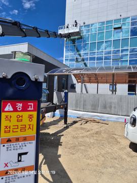 건물 주변의 붐과 작업 공간 · 제공 사진 69번
