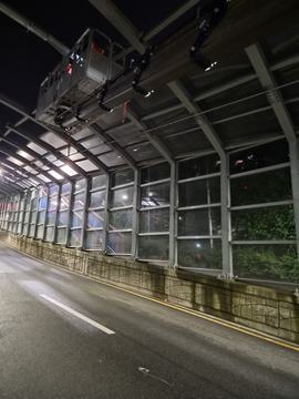 시설 안팎의 붐과 작업 공간 · 제공 사진 262번